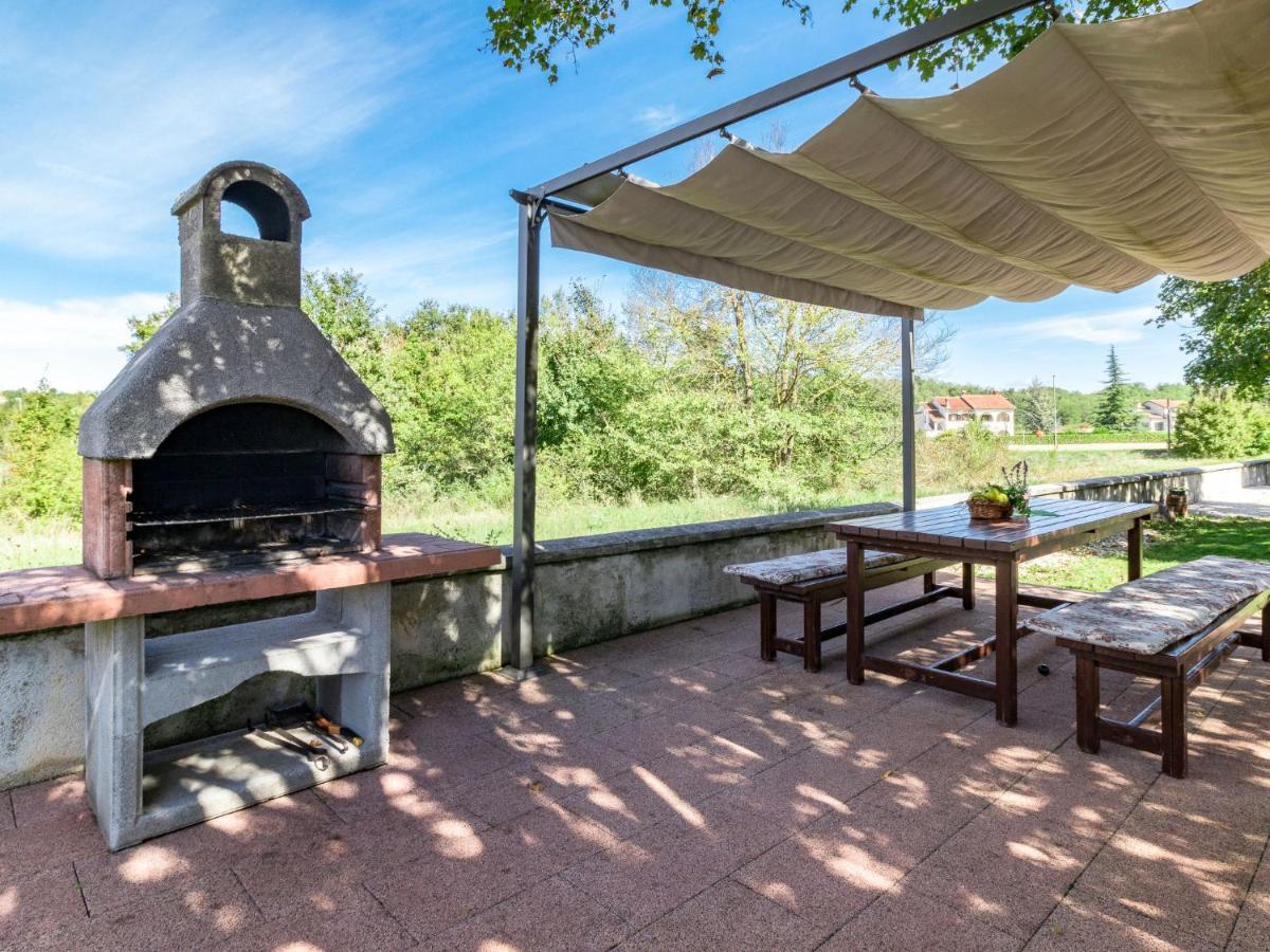 Holiday Home Poje - Mvn251 By Interhome Motovun Εξωτερικό φωτογραφία