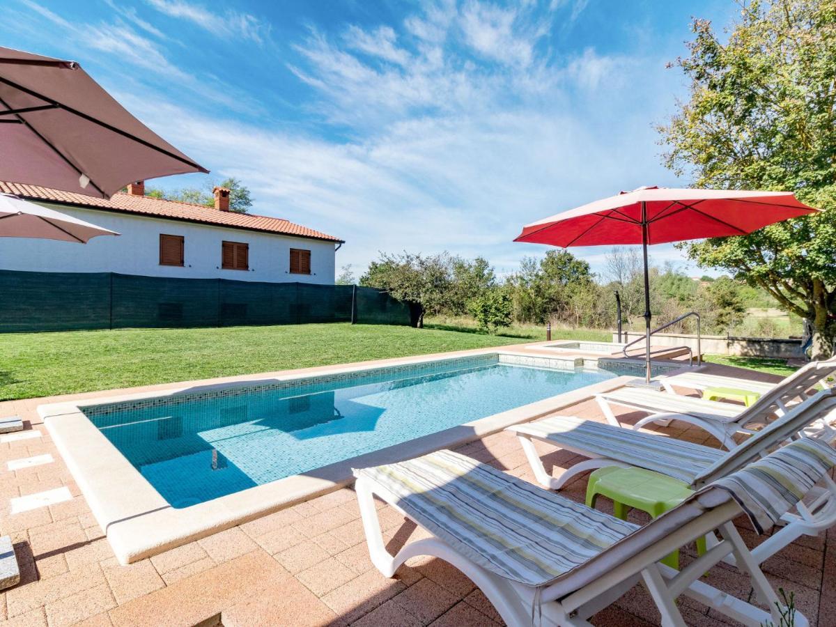 Holiday Home Poje - Mvn251 By Interhome Motovun Εξωτερικό φωτογραφία
